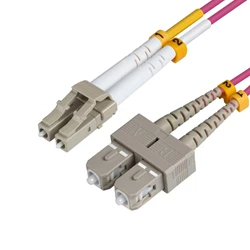 MicroConnect fiberkabel LC till SC, Duplex OM4, 1 meter